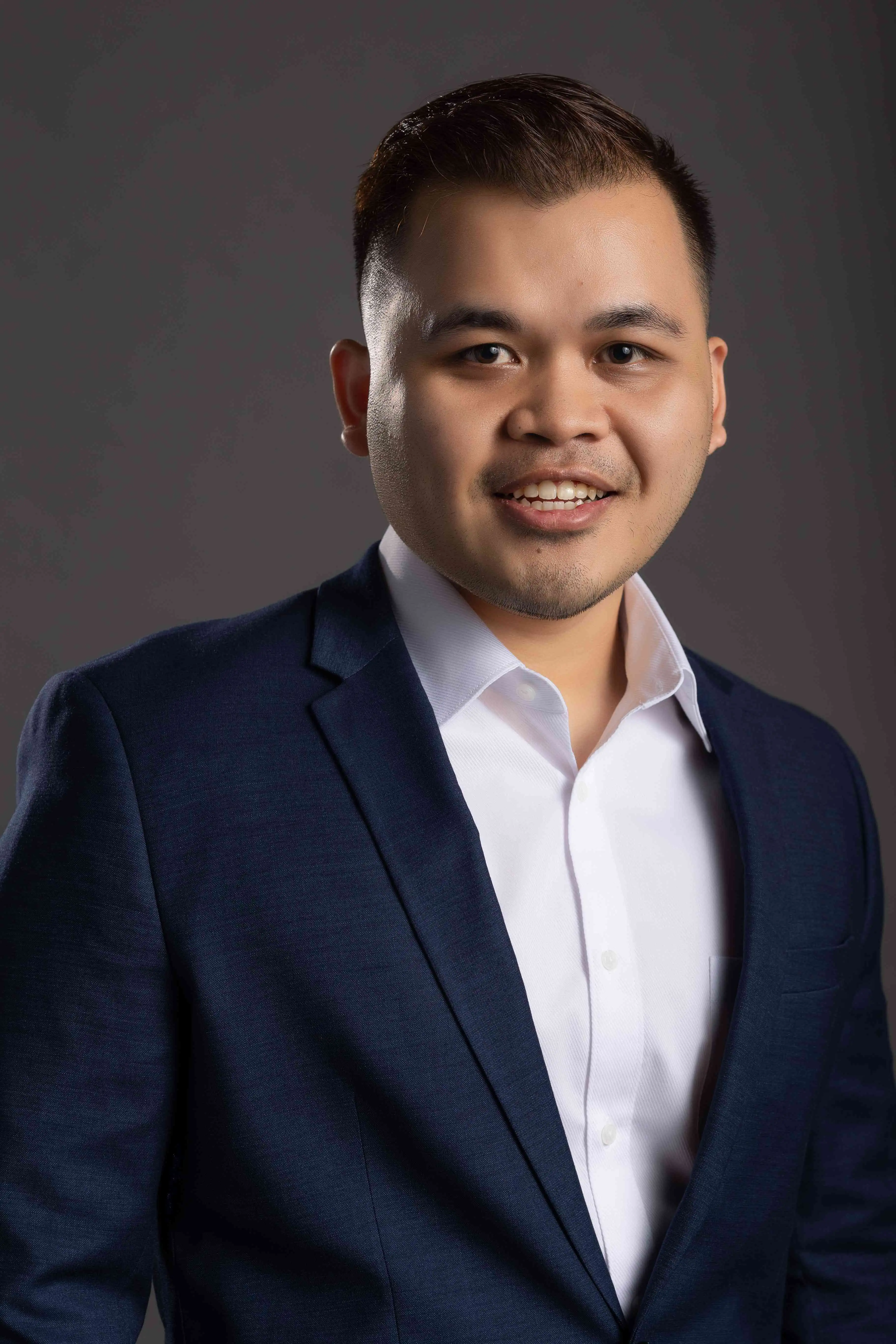 Dr. Andreas Anak Lionel